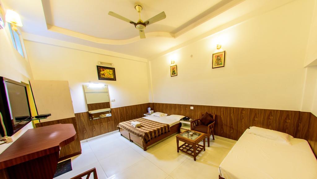 Hotel Solitaire Agra  Eksteriør billede